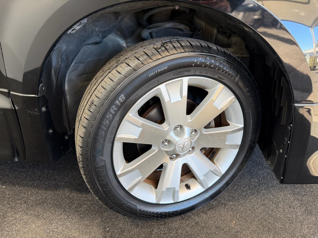 2012 Mitsubishi Delica