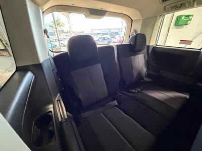 2012 Mitsubishi Delica - Thumbnail