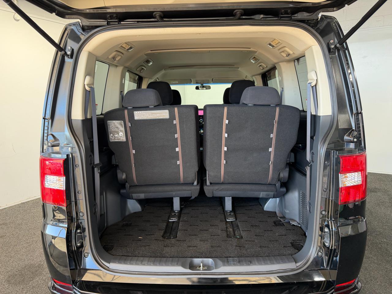 2012 Mitsubishi Delica