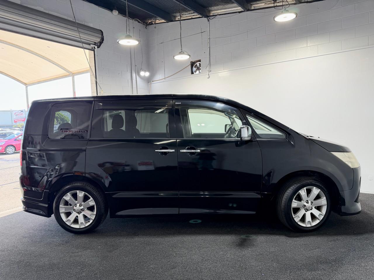 2012 Mitsubishi Delica