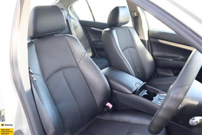 2011 Nissan Skyline - Thumbnail