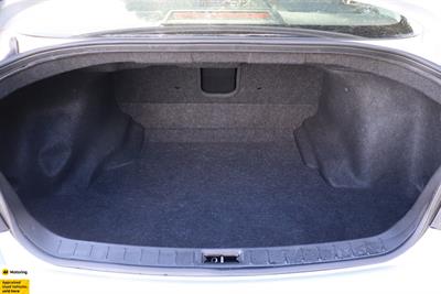 2011 Nissan Skyline - Thumbnail