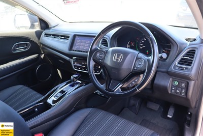 2016 Honda Vezel - Thumbnail