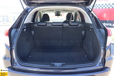 2016 Honda Vezel - Thumbnail