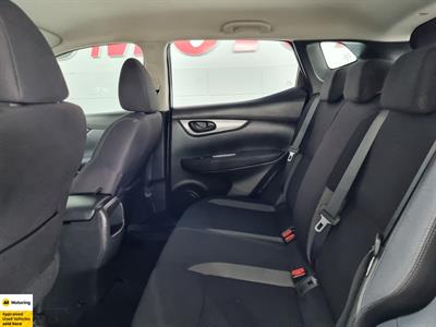 2021 Nissan Qashqai - Thumbnail