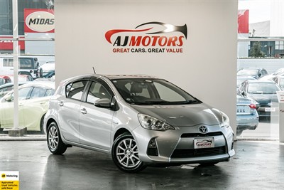 2013 Toyota Aqua - Thumbnail