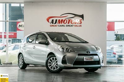 2013 Toyota Aqua - Thumbnail