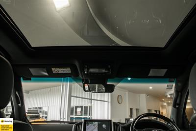 2017 Toyota Land Cruiser - Thumbnail