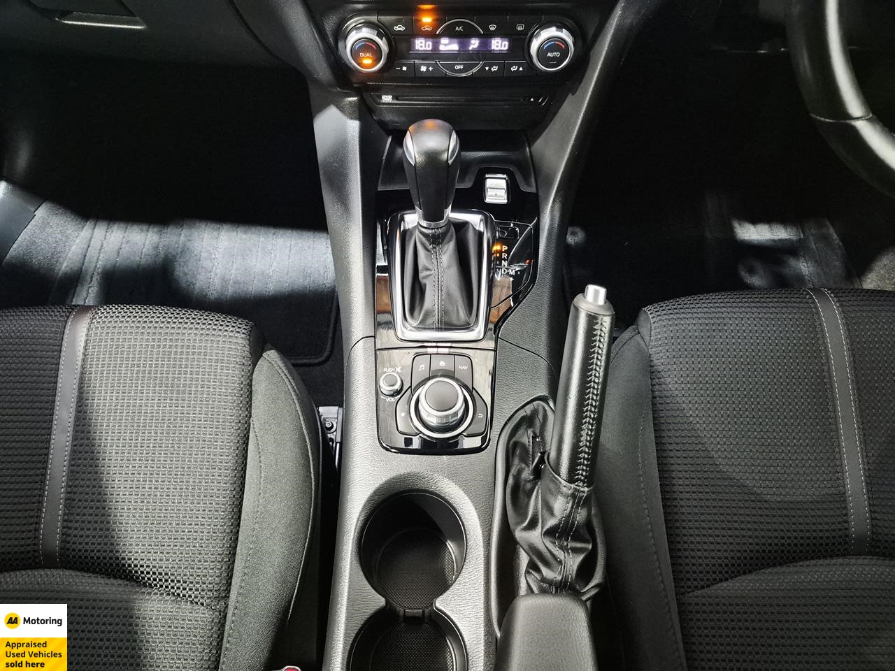 2018 Mazda Axela
