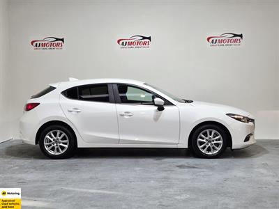 2018 Mazda Axela - Thumbnail