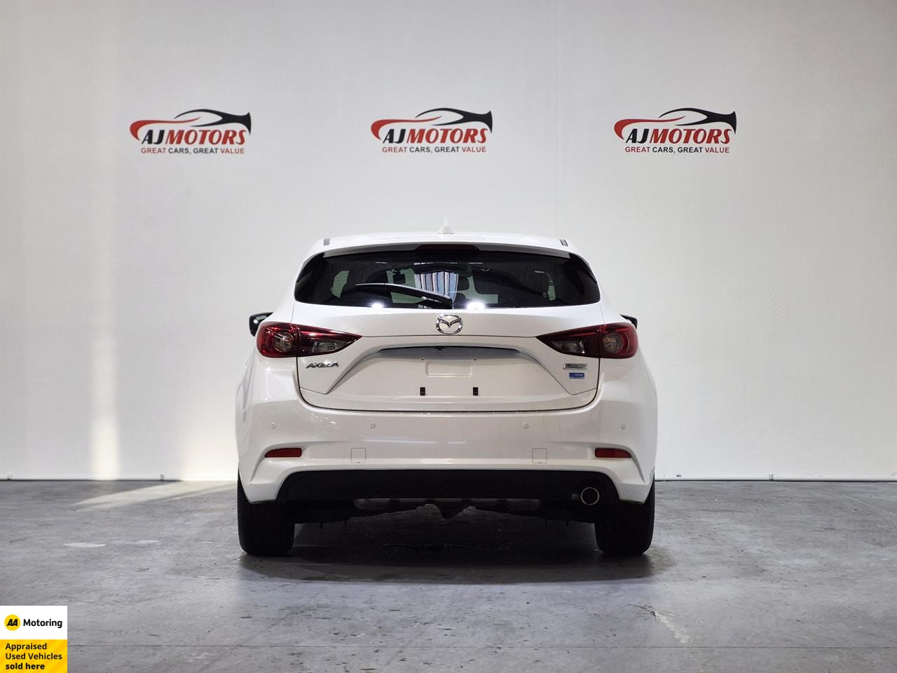 2018 Mazda Axela