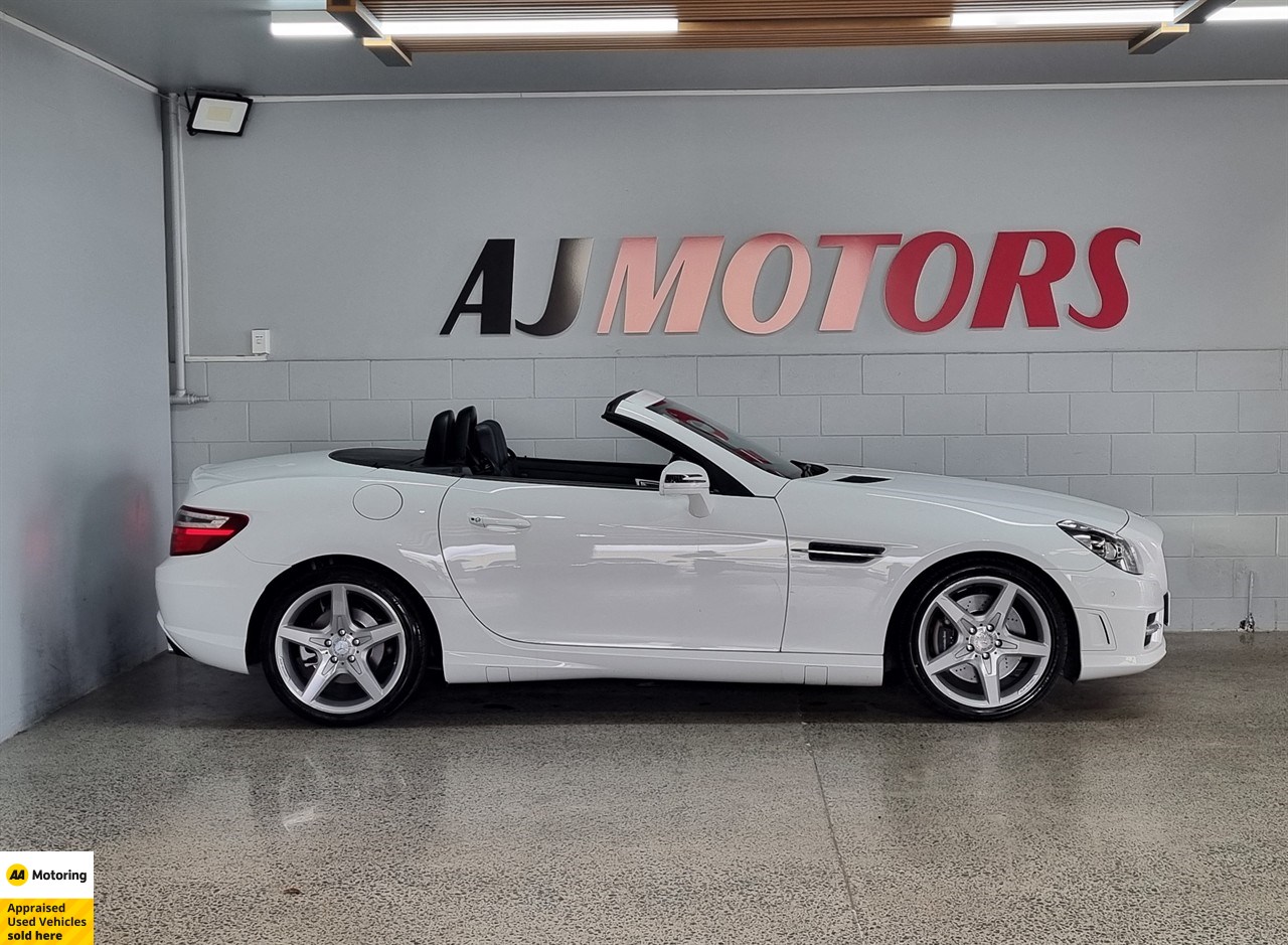 2016 Mercedes-Benz SLK 300