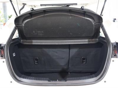 2020 Mazda 2 - Thumbnail