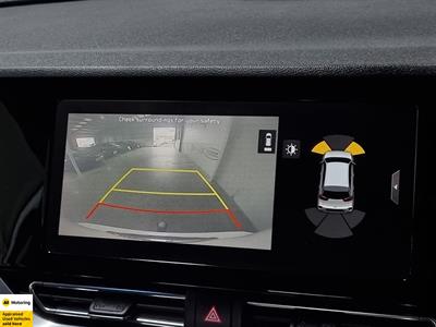 2020 Kia Niro - Thumbnail