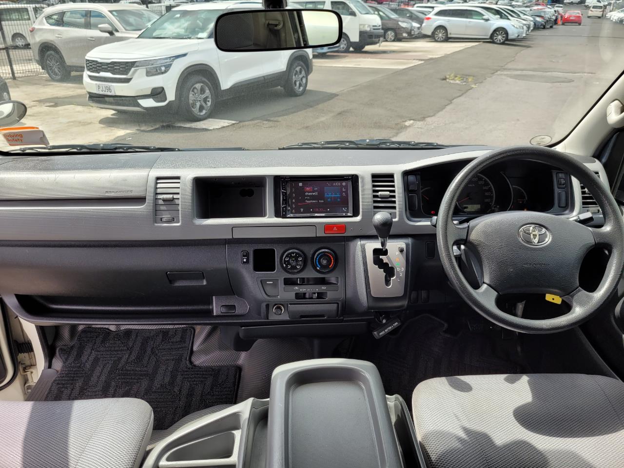 2008 Toyota Hiace