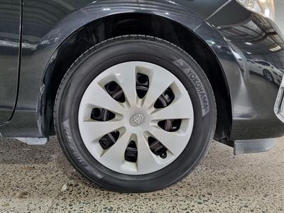 2013 Toyota Aqua - Thumbnail