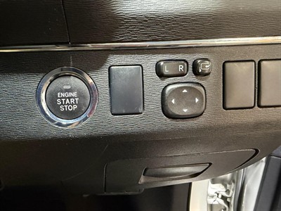 2015 Toyota Avensis - Thumbnail