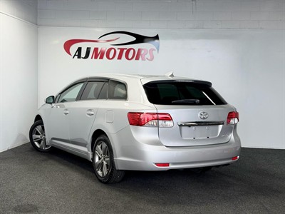 2015 Toyota Avensis - Thumbnail