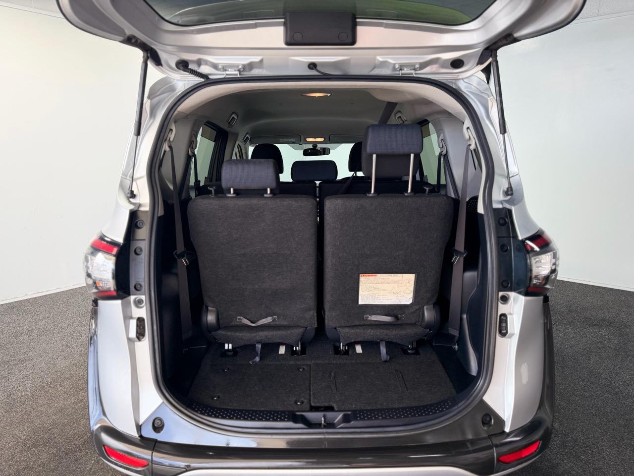 2015 Toyota Sienta