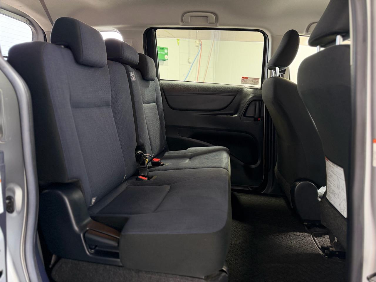 2015 Toyota Sienta