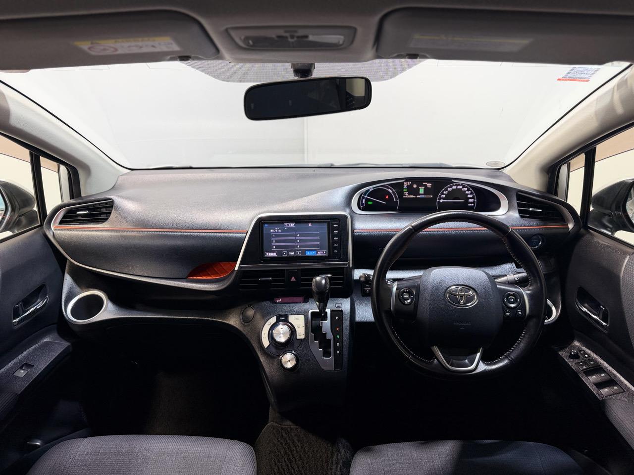 2015 Toyota Sienta
