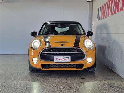 2015 Mini Cooper - Thumbnail