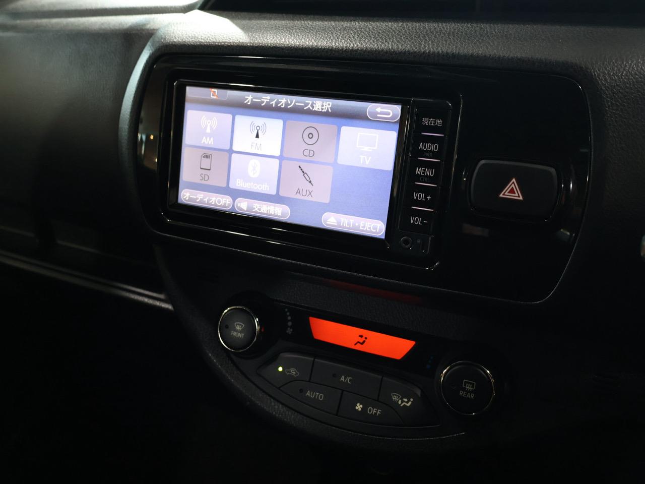 2017 Toyota Vitz