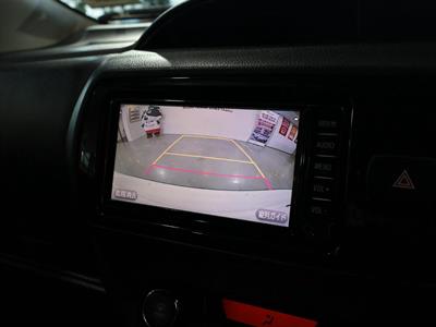 2017 Toyota Vitz - Thumbnail