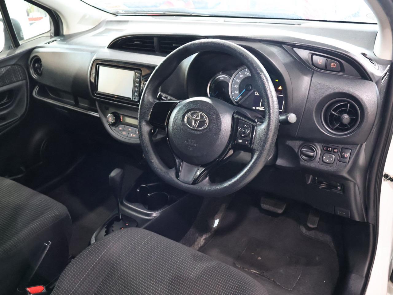 2017 Toyota Vitz