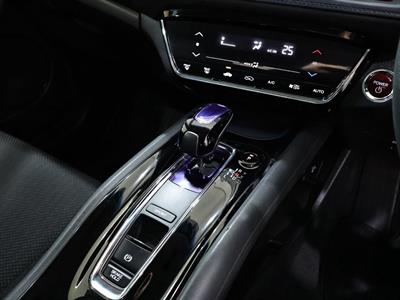 2014 Honda Vezel - Thumbnail
