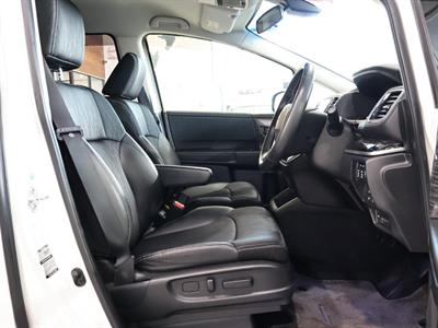 2017 Honda Odyssey - Thumbnail