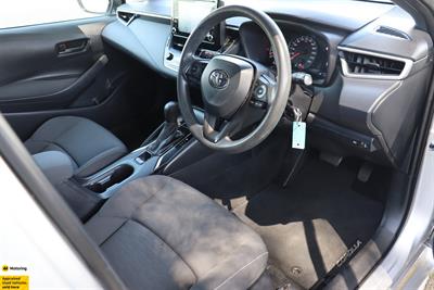 2019 Toyota Corolla - Thumbnail