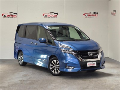 2016 Nissan Serena - Thumbnail