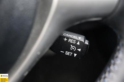 2013 Lexus CT200H - Thumbnail