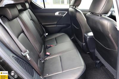 2013 Lexus CT200H - Thumbnail