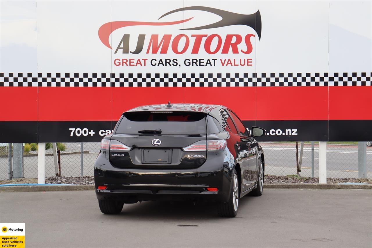 2013 Lexus CT200H