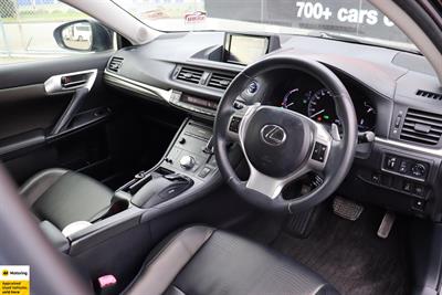 2013 Lexus CT200H - Thumbnail
