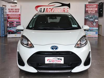 2020 Toyota Aqua - Thumbnail