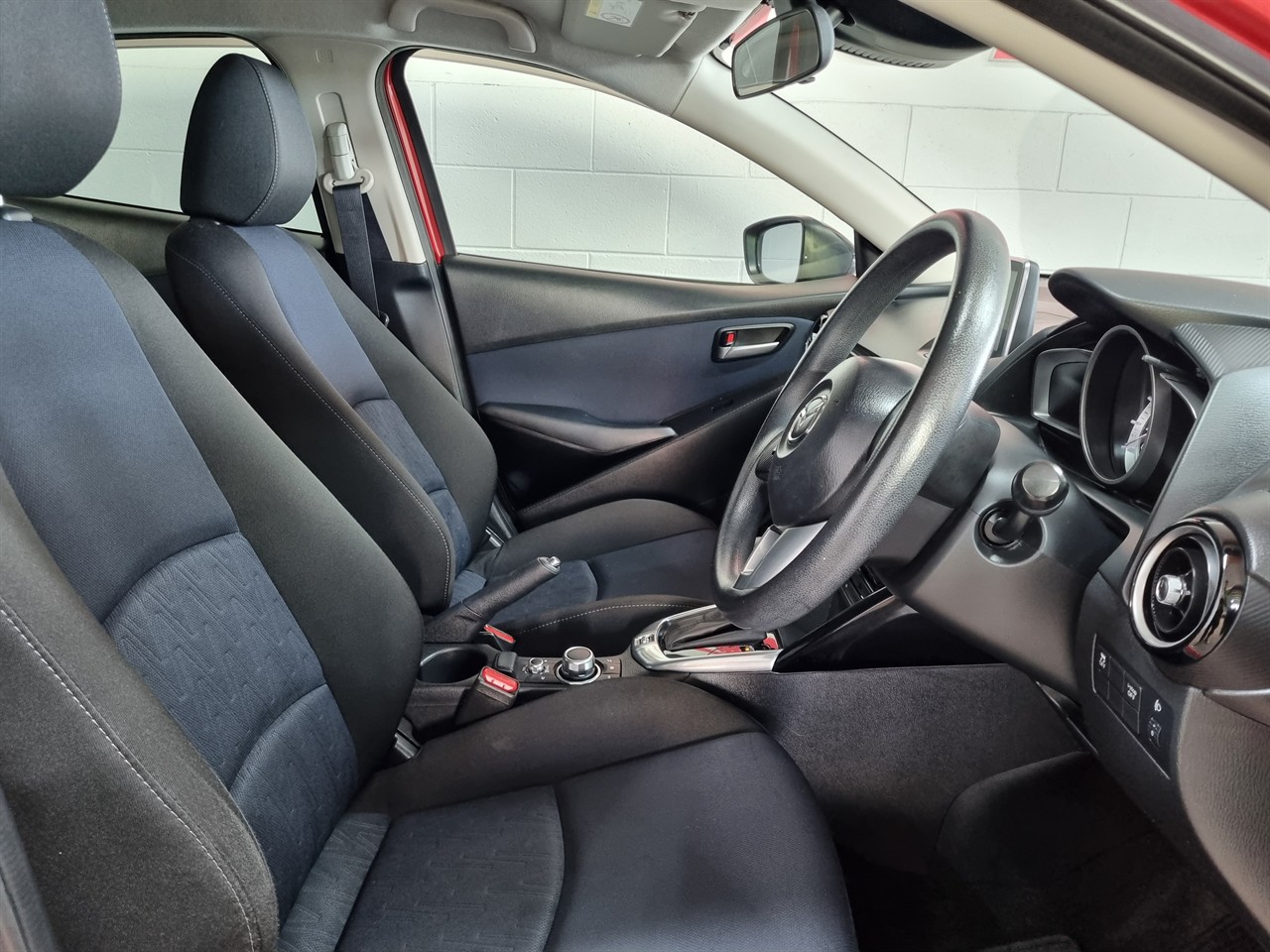 2015 Mazda Demio
