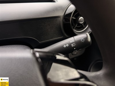 2018 Toyota Aqua - Thumbnail