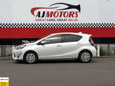 2018 Toyota Aqua - Thumbnail