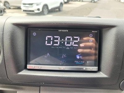 2016 Nissan NV350 - Thumbnail