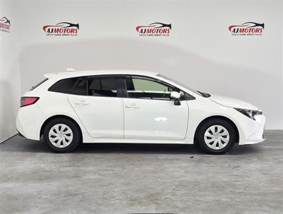 2020 Toyota Corolla - Thumbnail