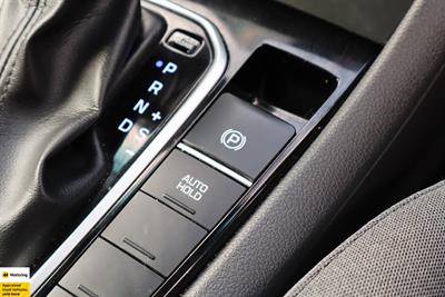 2022 Hyundai IONIQ - Thumbnail