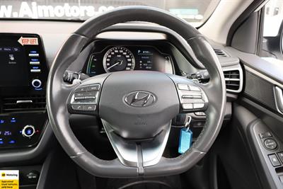 2022 Hyundai IONIQ - Thumbnail