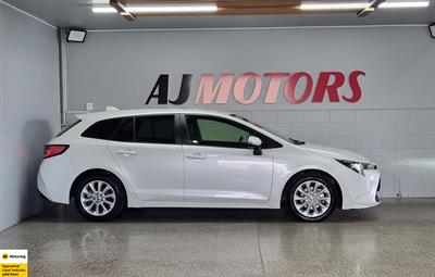 2020 Toyota Corolla - Thumbnail