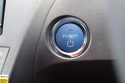 2013 Toyota Prius - Thumbnail