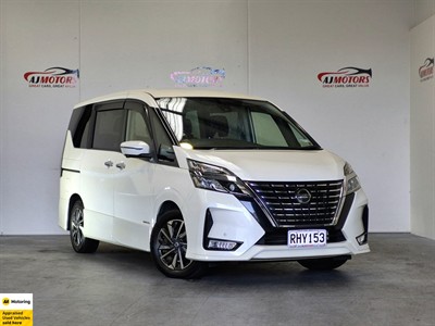 2019 Nissan Serena - Thumbnail