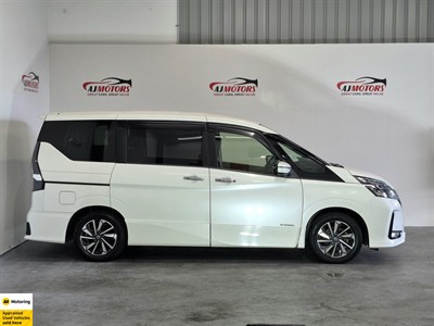 2019 Nissan Serena - Thumbnail