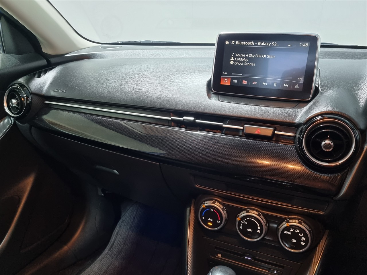2015 Mazda Demio